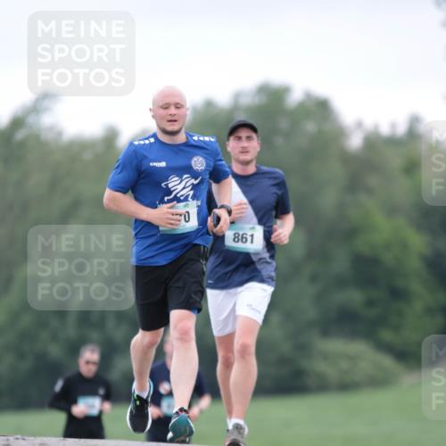 05.05.2024 - 7. Wedeler Halbmarathon H.Heesch http://msf.ph/oto/6225357 05.05.2024 11:25:29 Laufen 0, 861 meine-sportfotos.de