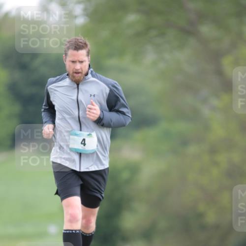 05.05.2024 - 7. Wedeler Halbmarathon H.Heesch http://msf.ph/oto/6225359 05.05.2024 11:16:58 Laufen 4 meine-sportfotos.de