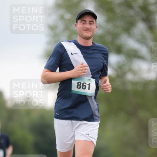 05.05.2024 - 7. Wedeler Halbmarathon H.Heesch http://msf.ph/oto/6225392 05.05.2024 11:25:35 Laufen 861 meine-sportfotos.de