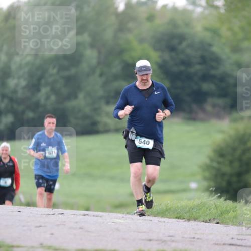 05.05.2024 - 7. Wedeler Halbmarathon H.Heesch http://msf.ph/oto/6225504 05.05.2024 11:26:26 Laufen 671, 540 meine-sportfotos.de