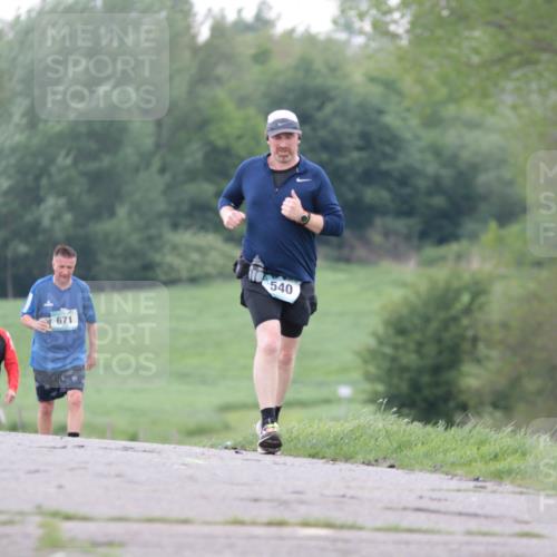 05.05.2024 - 7. Wedeler Halbmarathon H.Heesch http://msf.ph/oto/6225505 05.05.2024 11:26:27 Laufen 78, 671, 540 meine-sportfotos.de