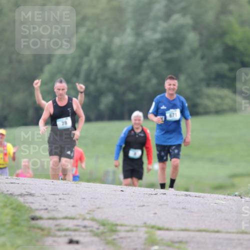 05.05.2024 - 7. Wedeler Halbmarathon H.Heesch http://msf.ph/oto/6225511 05.05.2024 11:26:29 Laufen 78, 671 meine-sportfotos.de
