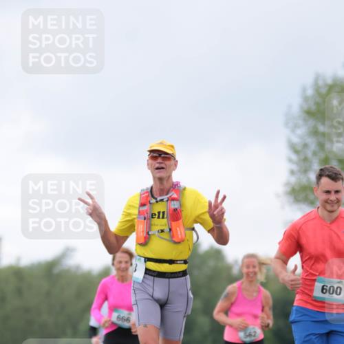 05.05.2024 - 7. Wedeler Halbmarathon H.Heesch http://msf.ph/oto/6225548 05.05.2024 11:26:45 Laufen 666, 562, 600 meine-sportfotos.de