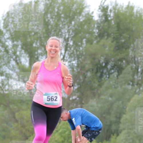 05.05.2024 - 7. Wedeler Halbmarathon H.Heesch http://msf.ph/oto/6225565 05.05.2024 11:26:50 Laufen 562 meine-sportfotos.de