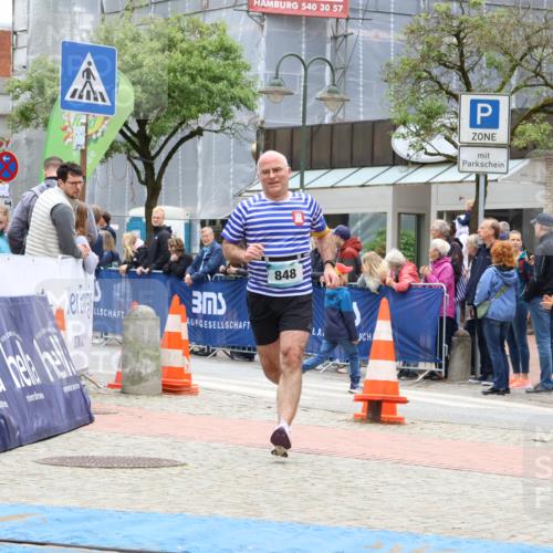 05.05.2024 - 7. Wedeler Halbmarathon Strokosch-Dieckow http://msf.ph/oto/6225598 05.05.2024 11:26:51 Ziel 848 meine-sportfotos.de