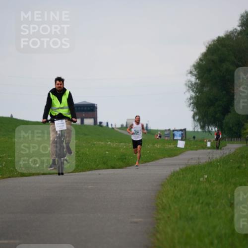 05.05.2024 - 7. Wedeler Halbmarathon Fuchs,  Jonas http://msf.ph/oto/6232297 05.05.2024 11:08:59 Laufen 20, 10, 739 meine-sportfotos.de