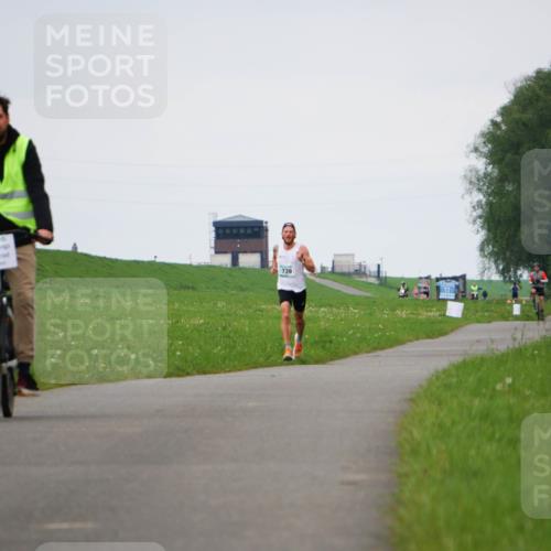 05.05.2024 - 7. Wedeler Halbmarathon Fuchs,  Jonas http://msf.ph/oto/6232302 05.05.2024 11:09:04 Laufen 739 meine-sportfotos.de