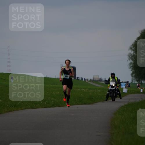 05.05.2024 - 7. Wedeler Halbmarathon Fuchs,  Jonas http://msf.ph/oto/6232383 05.05.2024 11:10:35 Laufen 685 meine-sportfotos.de