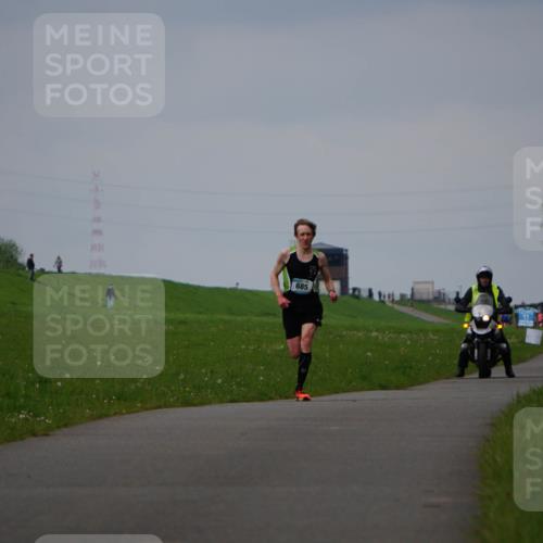 05.05.2024 - 7. Wedeler Halbmarathon Fuchs,  Jonas http://msf.ph/oto/6232388 05.05.2024 11:10:36 Laufen 685 meine-sportfotos.de