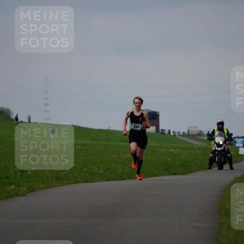 05.05.2024 - 7. Wedeler Halbmarathon Fuchs,  Jonas http://msf.ph/oto/6232389 05.05.2024 11:10:36 Laufen 685 meine-sportfotos.de