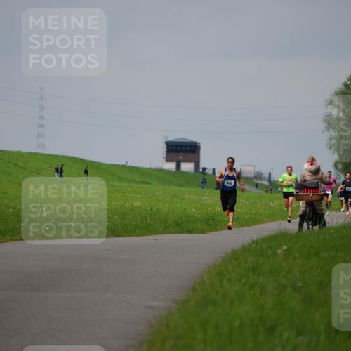 05.05.2024 - 7. Wedeler Halbmarathon Fuchs,  Jonas http://msf.ph/oto/6232438 05.05.2024 11:11:26 Laufen  meine-sportfotos.de