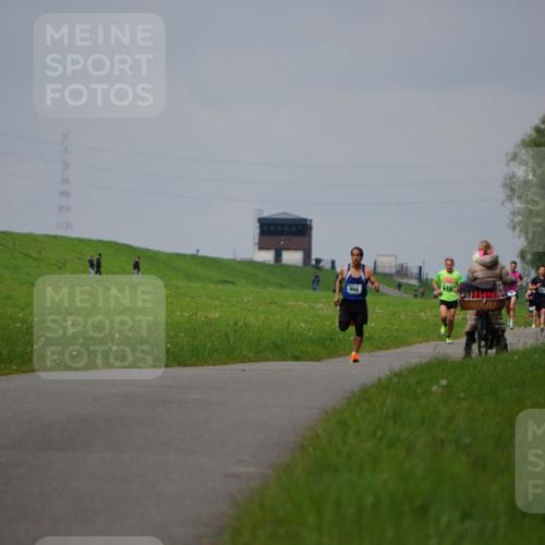 05.05.2024 - 7. Wedeler Halbmarathon Fuchs,  Jonas http://msf.ph/oto/6232439 05.05.2024 11:11:26 Laufen  meine-sportfotos.de