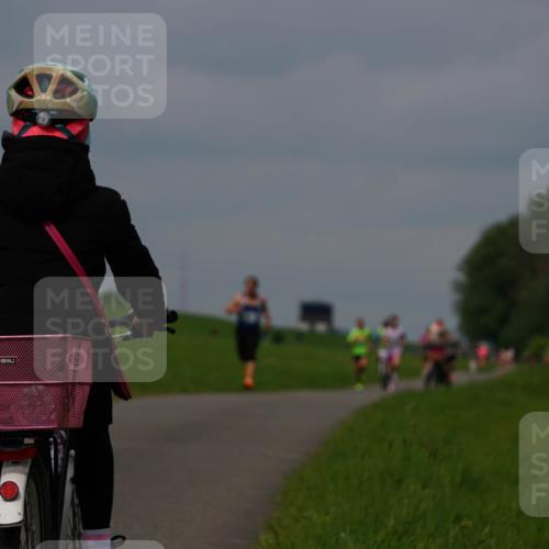 05.05.2024 - 7. Wedeler Halbmarathon Fuchs,  Jonas http://msf.ph/oto/6232453 05.05.2024 11:11:35 Laufen  meine-sportfotos.de