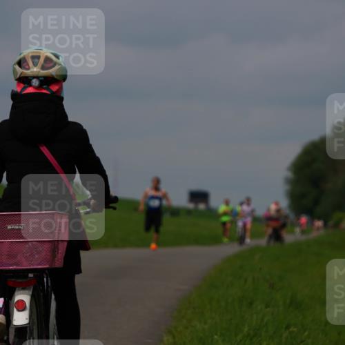 05.05.2024 - 7. Wedeler Halbmarathon Fuchs,  Jonas http://msf.ph/oto/6232454 05.05.2024 11:11:35 Laufen  meine-sportfotos.de