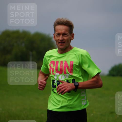 05.05.2024 - 7. Wedeler Halbmarathon Fuchs,  Jonas http://msf.ph/oto/6232497 05.05.2024 11:11:55 Laufen  meine-sportfotos.de
