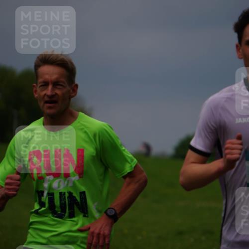 05.05.2024 - 7. Wedeler Halbmarathon Fuchs,  Jonas http://msf.ph/oto/6232498 05.05.2024 11:11:55 Laufen 90 meine-sportfotos.de