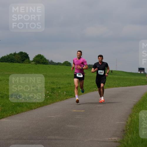 05.05.2024 - 7. Wedeler Halbmarathon Fuchs,  Jonas http://msf.ph/oto/6232506 05.05.2024 11:12:01 Laufen 302, 591 meine-sportfotos.de