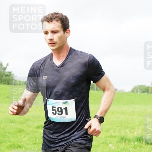 05.05.2024 - 7. Wedeler Halbmarathon Fuchs,  Jonas http://msf.ph/oto/6232528 05.05.2024 11:12:06 Laufen 591 meine-sportfotos.de