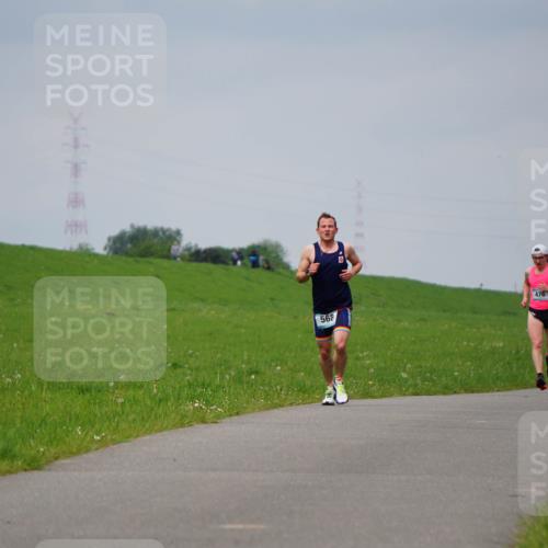 05.05.2024 - 7. Wedeler Halbmarathon Fuchs,  Jonas http://msf.ph/oto/6232536 05.05.2024 11:12:14 Laufen 5 meine-sportfotos.de