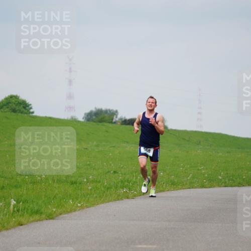 05.05.2024 - 7. Wedeler Halbmarathon Fuchs,  Jonas http://msf.ph/oto/6232545 05.05.2024 11:12:15 Laufen 568, 476 meine-sportfotos.de