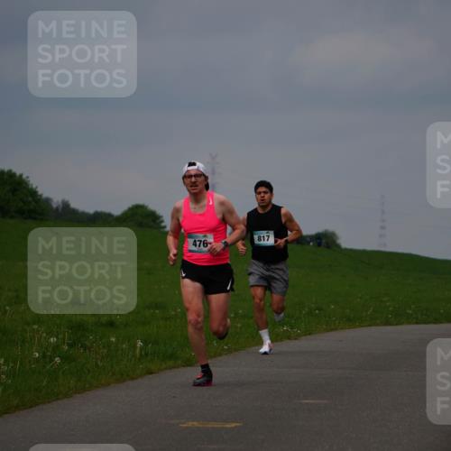 05.05.2024 - 7. Wedeler Halbmarathon Fuchs,  Jonas http://msf.ph/oto/6232578 05.05.2024 11:12:24 Laufen 476, 817 meine-sportfotos.de