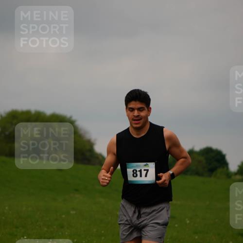 05.05.2024 - 7. Wedeler Halbmarathon Fuchs,  Jonas http://msf.ph/oto/6232603 05.05.2024 11:12:30 Laufen 817 meine-sportfotos.de