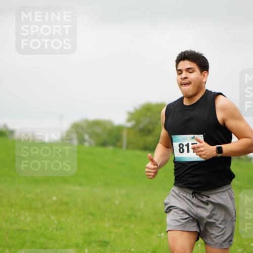 05.05.2024 - 7. Wedeler Halbmarathon Fuchs,  Jonas http://msf.ph/oto/6232608 05.05.2024 11:12:31 Laufen 812 meine-sportfotos.de