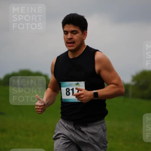 05.05.2024 - 7. Wedeler Halbmarathon Fuchs,  Jonas http://msf.ph/oto/6232614 05.05.2024 11:12:31 Laufen 81 meine-sportfotos.de