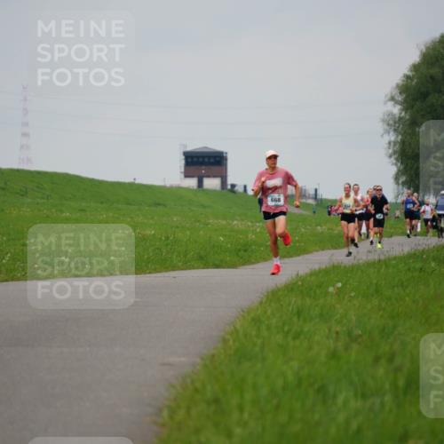 05.05.2024 - 7. Wedeler Halbmarathon Fuchs,  Jonas http://msf.ph/oto/6232617 05.05.2024 11:12:37 Laufen 668 meine-sportfotos.de