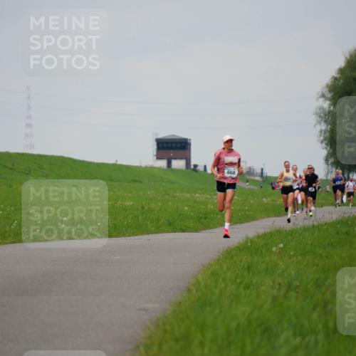 05.05.2024 - 7. Wedeler Halbmarathon Fuchs,  Jonas http://msf.ph/oto/6232619 05.05.2024 11:12:37 Laufen  meine-sportfotos.de
