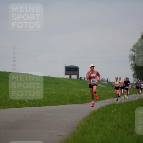 05.05.2024 - 7. Wedeler Halbmarathon Fuchs,  Jonas http://msf.ph/oto/6232623 05.05.2024 11:12:37 Laufen 668 meine-sportfotos.de