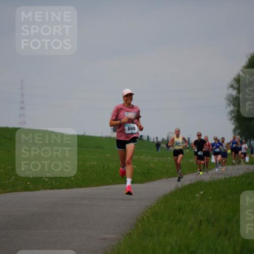05.05.2024 - 7. Wedeler Halbmarathon Fuchs,  Jonas http://msf.ph/oto/6232648 05.05.2024 11:12:42 Laufen 668, 534 meine-sportfotos.de
