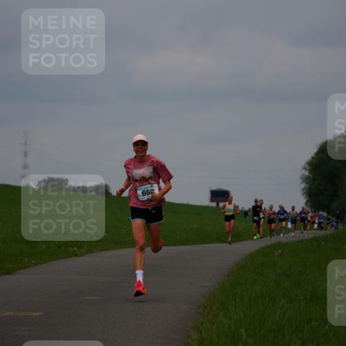 05.05.2024 - 7. Wedeler Halbmarathon Fuchs,  Jonas http://msf.ph/oto/6232676 05.05.2024 11:12:48 Laufen 668 meine-sportfotos.de