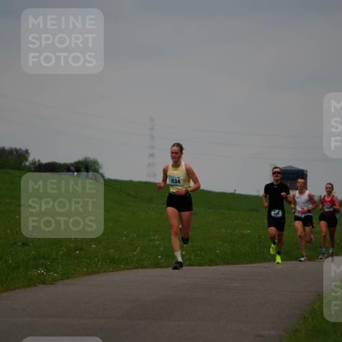 05.05.2024 - 7. Wedeler Halbmarathon Fuchs,  Jonas http://msf.ph/oto/6232701 05.05.2024 11:12:54 Laufen 534 meine-sportfotos.de