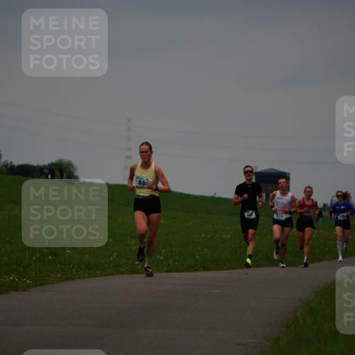 05.05.2024 - 7. Wedeler Halbmarathon Fuchs,  Jonas http://msf.ph/oto/6232705 05.05.2024 11:12:55 Laufen 153, 408, 573 meine-sportfotos.de