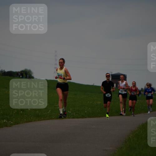 05.05.2024 - 7. Wedeler Halbmarathon Fuchs,  Jonas http://msf.ph/oto/6232706 05.05.2024 11:12:55 Laufen  meine-sportfotos.de