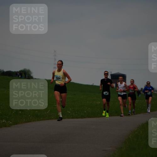 05.05.2024 - 7. Wedeler Halbmarathon Fuchs,  Jonas http://msf.ph/oto/6232707 05.05.2024 11:12:55 Laufen 534, 573, 784 meine-sportfotos.de