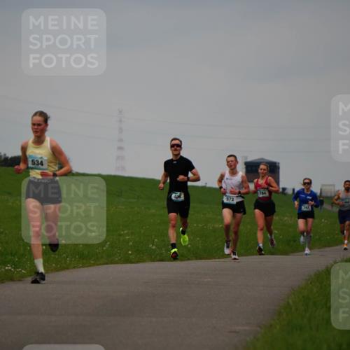 05.05.2024 - 7. Wedeler Halbmarathon Fuchs,  Jonas http://msf.ph/oto/6232721 05.05.2024 11:12:58 Laufen 534, 408, 573, 784, 742 meine-sportfotos.de