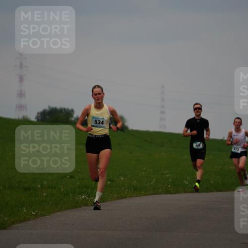 05.05.2024 - 7. Wedeler Halbmarathon Fuchs,  Jonas http://msf.ph/oto/6232724 05.05.2024 11:12:58 Laufen 534, 20, 10, 7845 meine-sportfotos.de