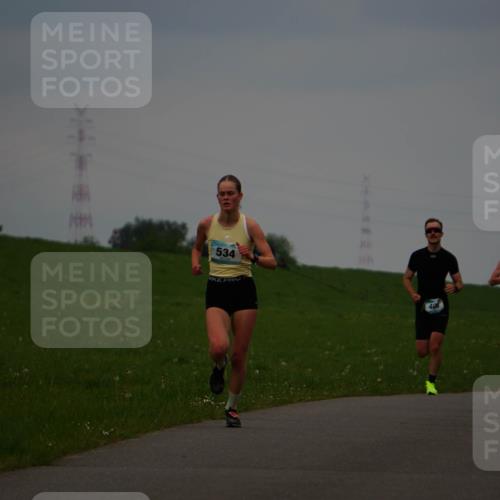 05.05.2024 - 7. Wedeler Halbmarathon Fuchs,  Jonas http://msf.ph/oto/6232725 05.05.2024 11:12:58 Laufen 534, 573 meine-sportfotos.de