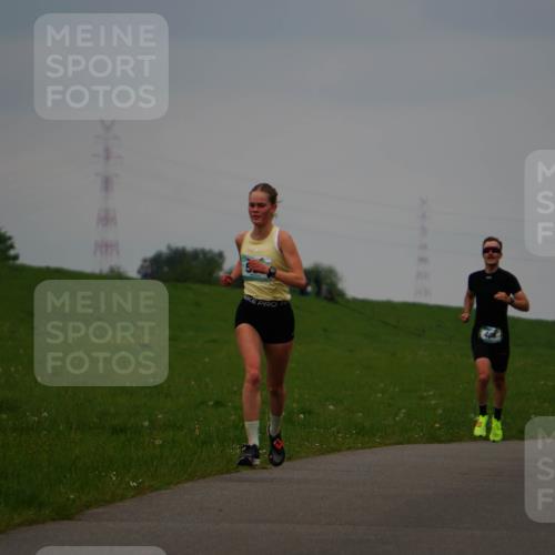 05.05.2024 - 7. Wedeler Halbmarathon Fuchs,  Jonas http://msf.ph/oto/6232726 05.05.2024 11:12:59 Laufen  meine-sportfotos.de