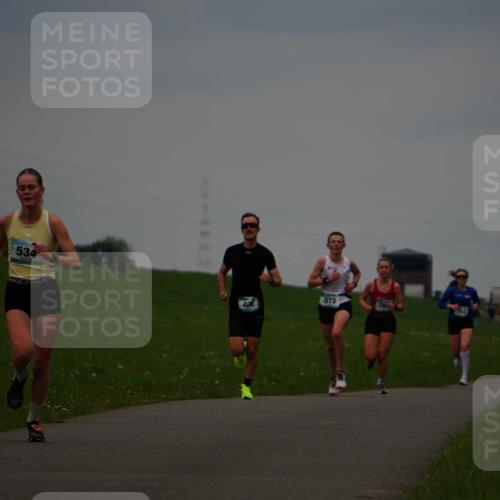 05.05.2024 - 7. Wedeler Halbmarathon Fuchs,  Jonas http://msf.ph/oto/6232731 05.05.2024 11:12:59 Laufen 534, 405, 573, 444 meine-sportfotos.de