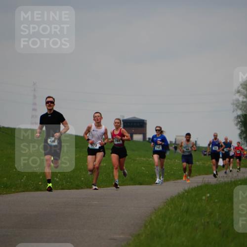 05.05.2024 - 7. Wedeler Halbmarathon Fuchs,  Jonas http://msf.ph/oto/6232733 05.05.2024 11:12:59 Laufen  meine-sportfotos.de