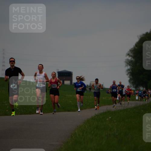 05.05.2024 - 7. Wedeler Halbmarathon Fuchs,  Jonas http://msf.ph/oto/6232734 05.05.2024 11:13:00 Laufen  meine-sportfotos.de