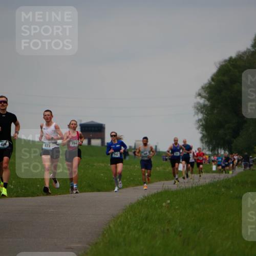 05.05.2024 - 7. Wedeler Halbmarathon Fuchs,  Jonas http://msf.ph/oto/6232735 05.05.2024 11:13:00 Laufen 405, 573, 784, 742 meine-sportfotos.de