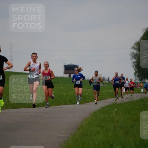 05.05.2024 - 7. Wedeler Halbmarathon Fuchs,  Jonas http://msf.ph/oto/6232746 05.05.2024 11:13:02 Laufen 573, 408, 784, 444 meine-sportfotos.de