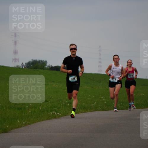 05.05.2024 - 7. Wedeler Halbmarathon Fuchs,  Jonas http://msf.ph/oto/6232753 05.05.2024 11:13:02 Laufen 534, 405 meine-sportfotos.de