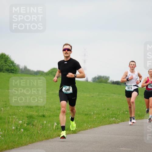 05.05.2024 - 7. Wedeler Halbmarathon Fuchs,  Jonas http://msf.ph/oto/6232762 05.05.2024 11:13:06 Laufen 409, 573, 784, 742 meine-sportfotos.de