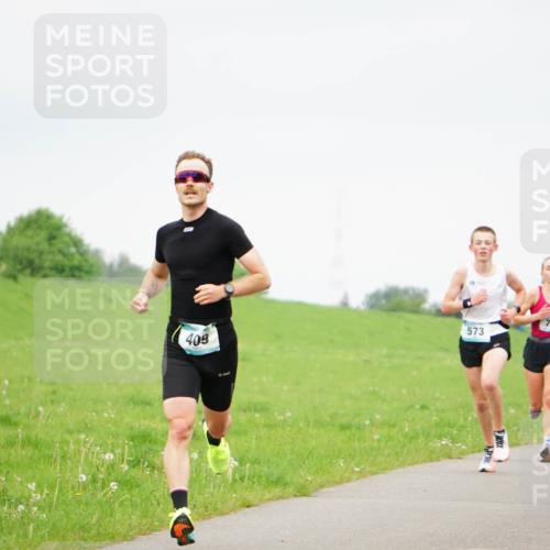 05.05.2024 - 7. Wedeler Halbmarathon Fuchs,  Jonas http://msf.ph/oto/6232768 05.05.2024 11:13:07 Laufen 409, 573, 784 meine-sportfotos.de