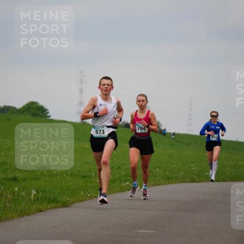 05.05.2024 - 7. Wedeler Halbmarathon Fuchs,  Jonas http://msf.ph/oto/6232775 05.05.2024 11:13:08 Laufen 573, 784, 742 meine-sportfotos.de